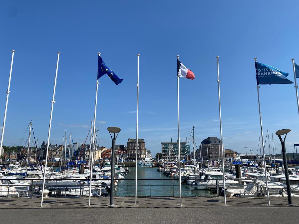 Beau Studio Cosy Calme En Face Du Port Sur Le Quai Daire Dieppe Dış mekan fotoğraf